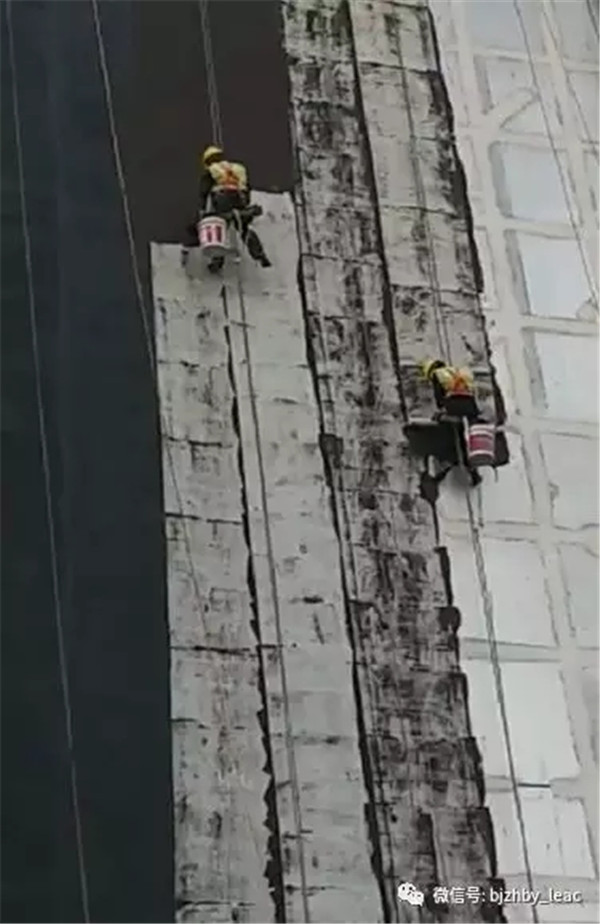 外墻LEAC防水超高層面涂，滾涂法