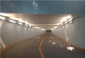 地下車(chē)庫滲漏水維修施工.jpg